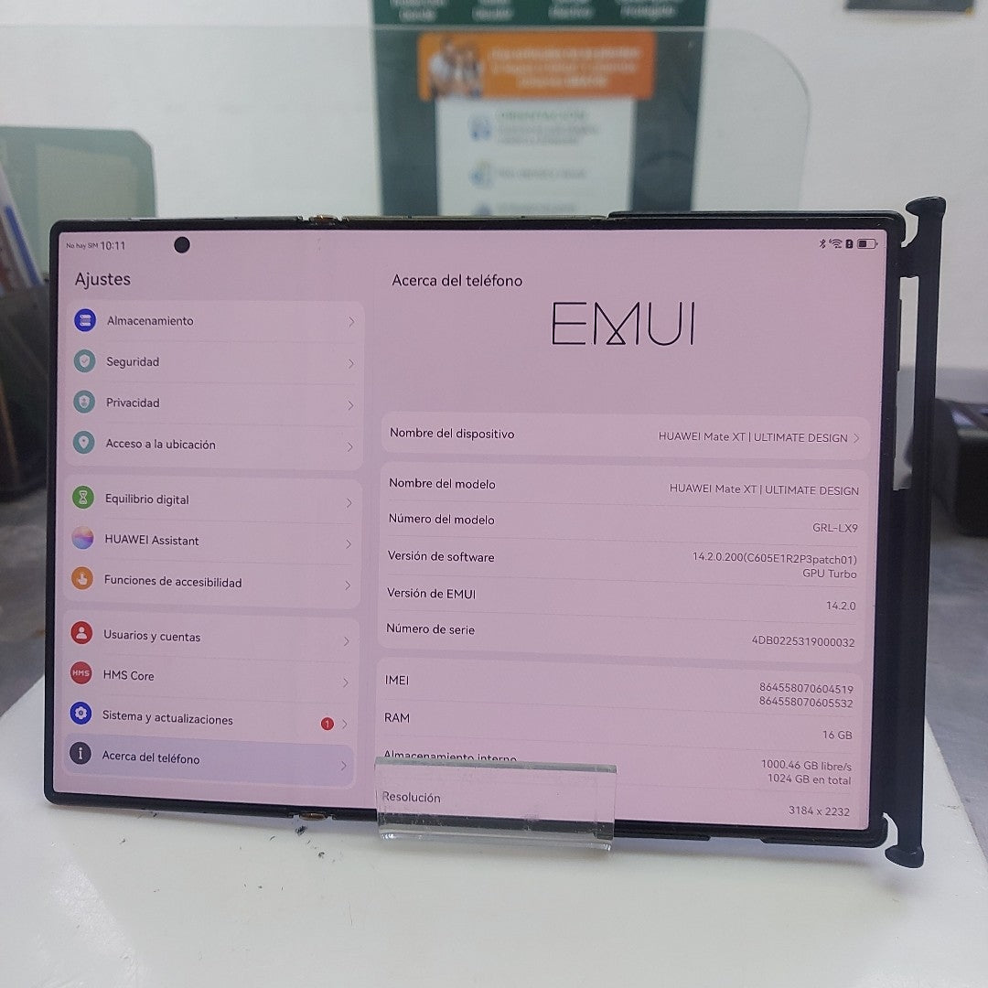 CELULAR HUAWEI MATE XT ULTIMATE GRL-LX9 (2024) 1 TB 16 GB RAM (SEMINUEVO)