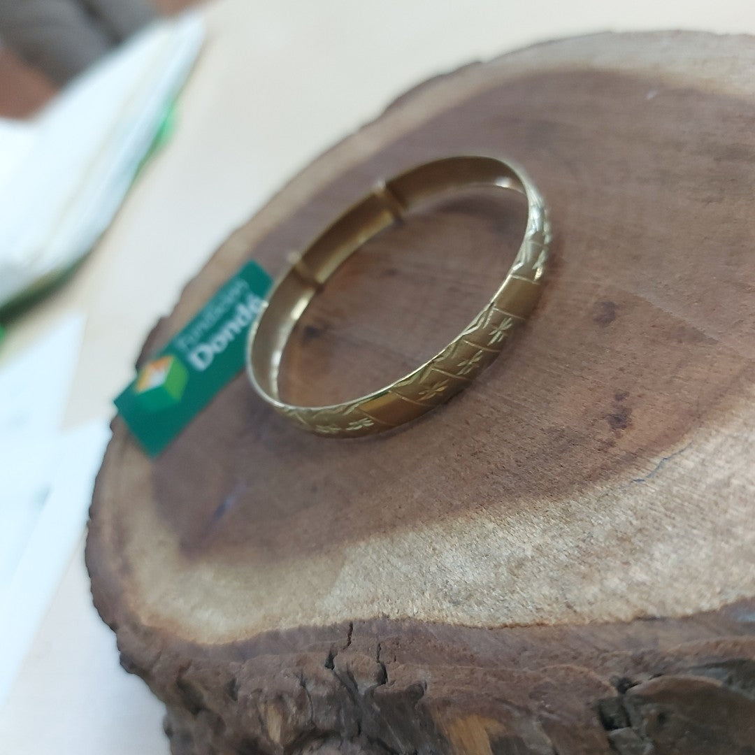 PULSERA RIGIDA ORO 10 K 5.1 GRMS (SEMINUEVO)