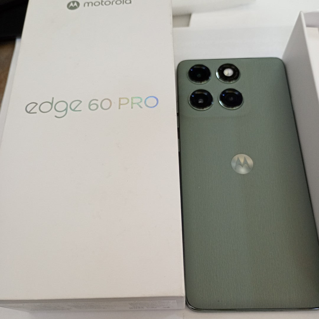 CELULAR MOTOROLA EDGE 60 PRO XT2507-1 (2025) 512 GB 12 GB RAM (SEMINUEVO)