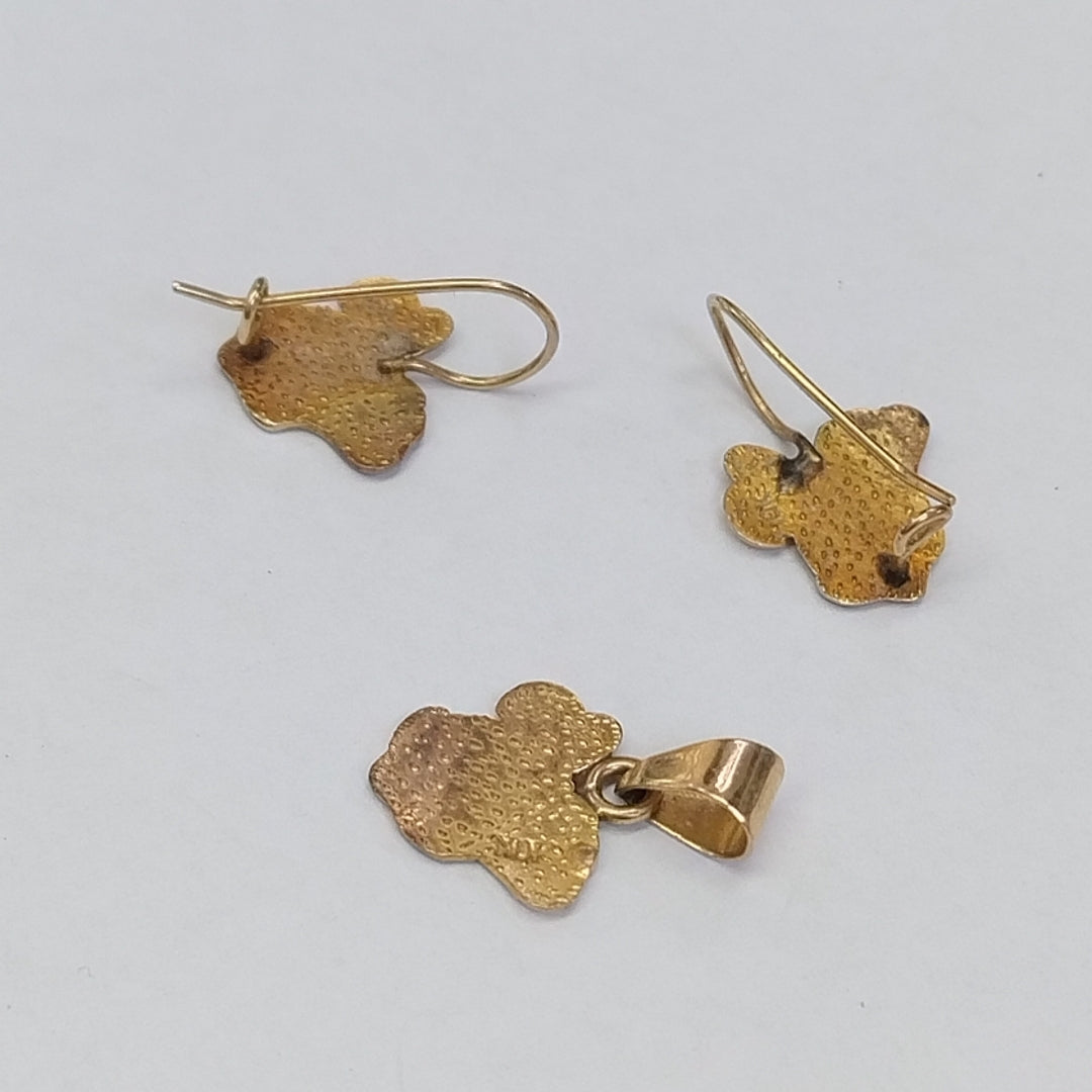 ARETES PAR, DIJE ORO 10 K 2.1 GRMS (SEMINUEVO)