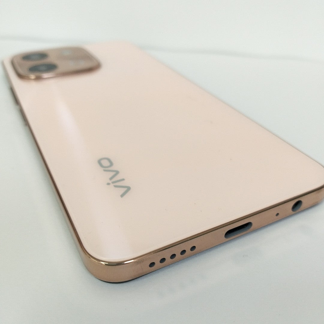 CELULAR VIVO Y28 V2352 256 GB 8 GB RAM (SEMINUEVO)