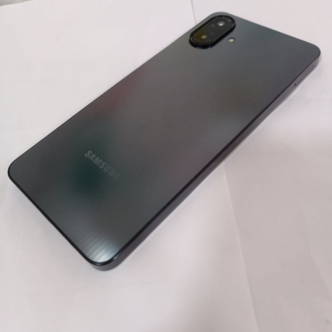 CELULAR SAMSUNG GALAXY A07 SM-A075M (2025) 64 GB 4 GB RAM (SEMINUEVO)