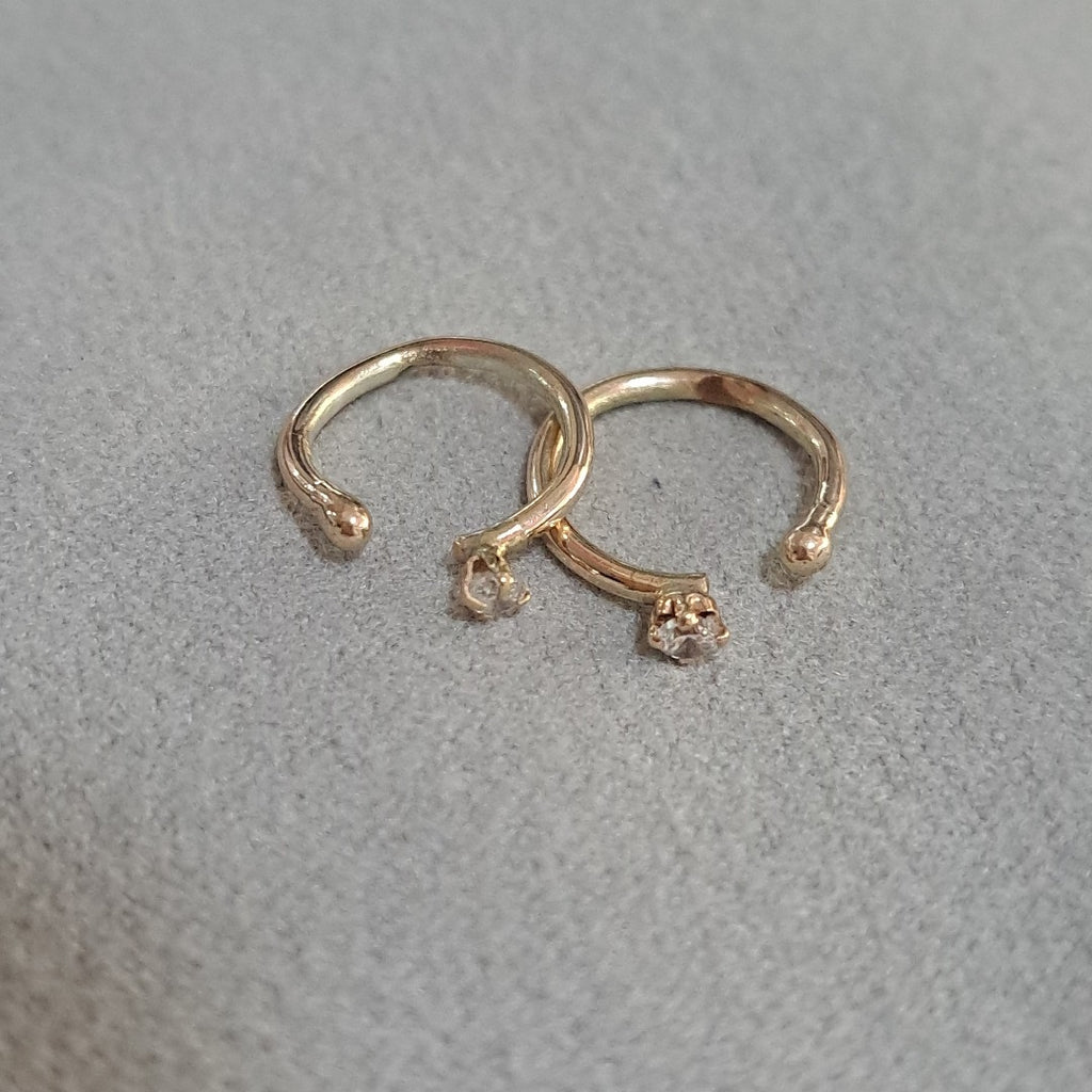 ARETES PAR ORO 8 K 0,80 GRMS (SEMINUEVO)
