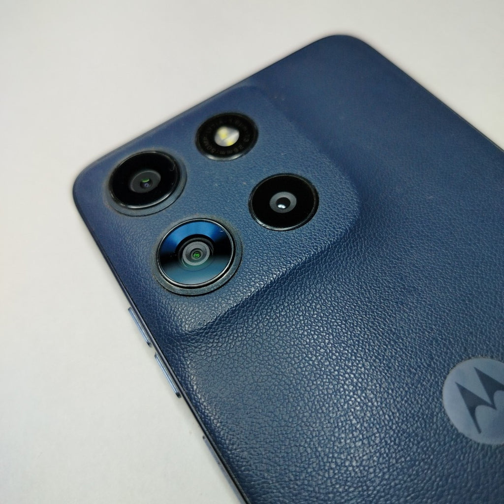 CELULAR MOTOROLA MOTO G56 5G XT2529-1(2025) 256 GB 8 GB RAM (SEMINUEVO)
