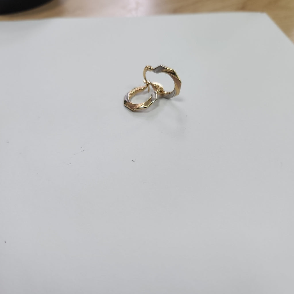 ARRACADAS PAR ORO 10 K 1.1 GRMS (SEMINUEVO)