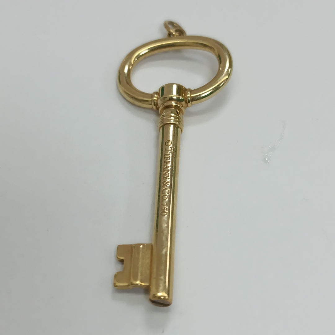 DIJE ORO 18 K 17.7 GRMS (SEMINUEVO)