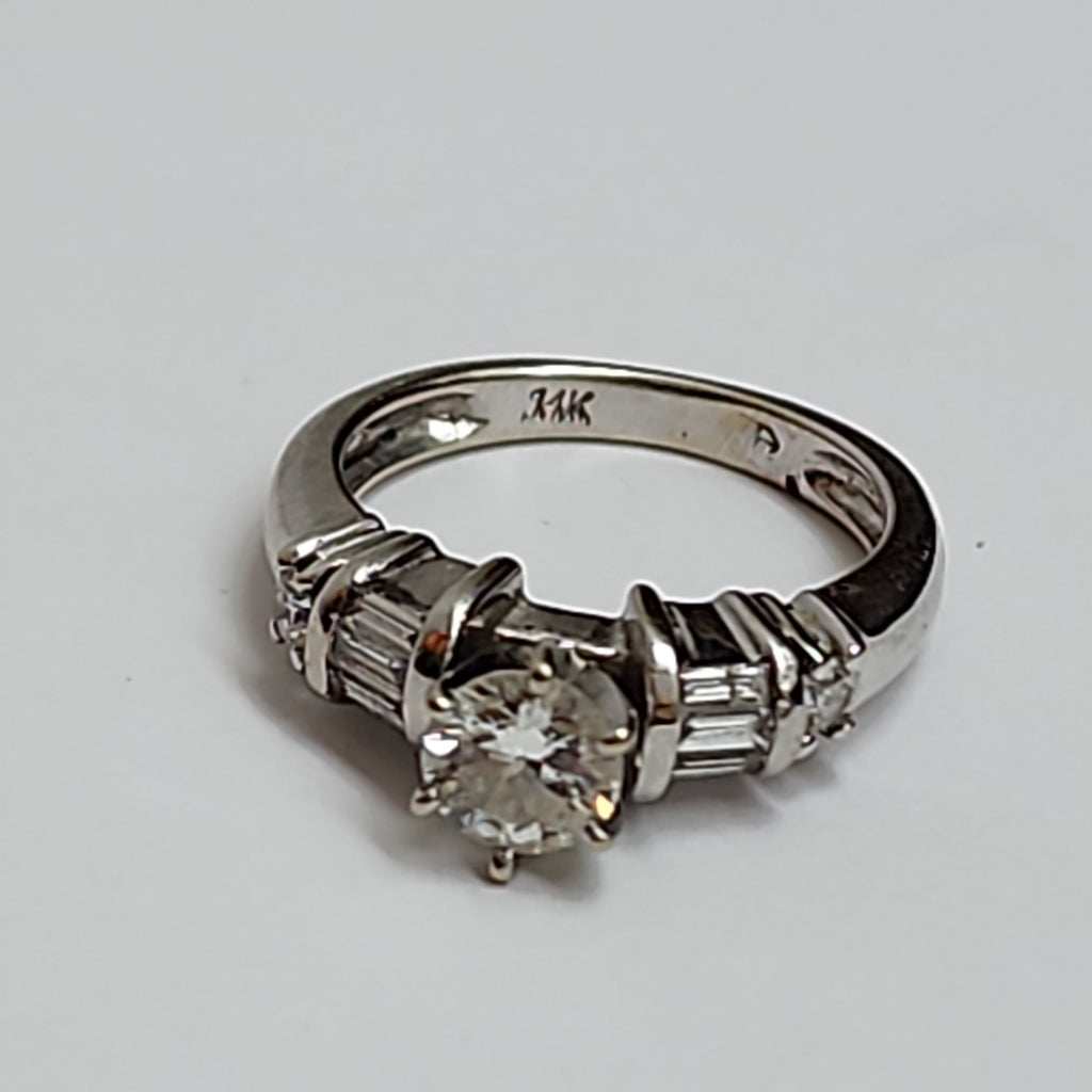 ANILLITO ORO BLANCO 14 K 3.3 GRMS (SEMINUEVO)