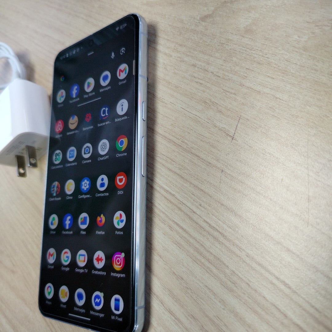 CELULAR GOOGLE PIXEL 8 PRO (2023) 128 GB 12 GB RAM (SEMINUEVO)