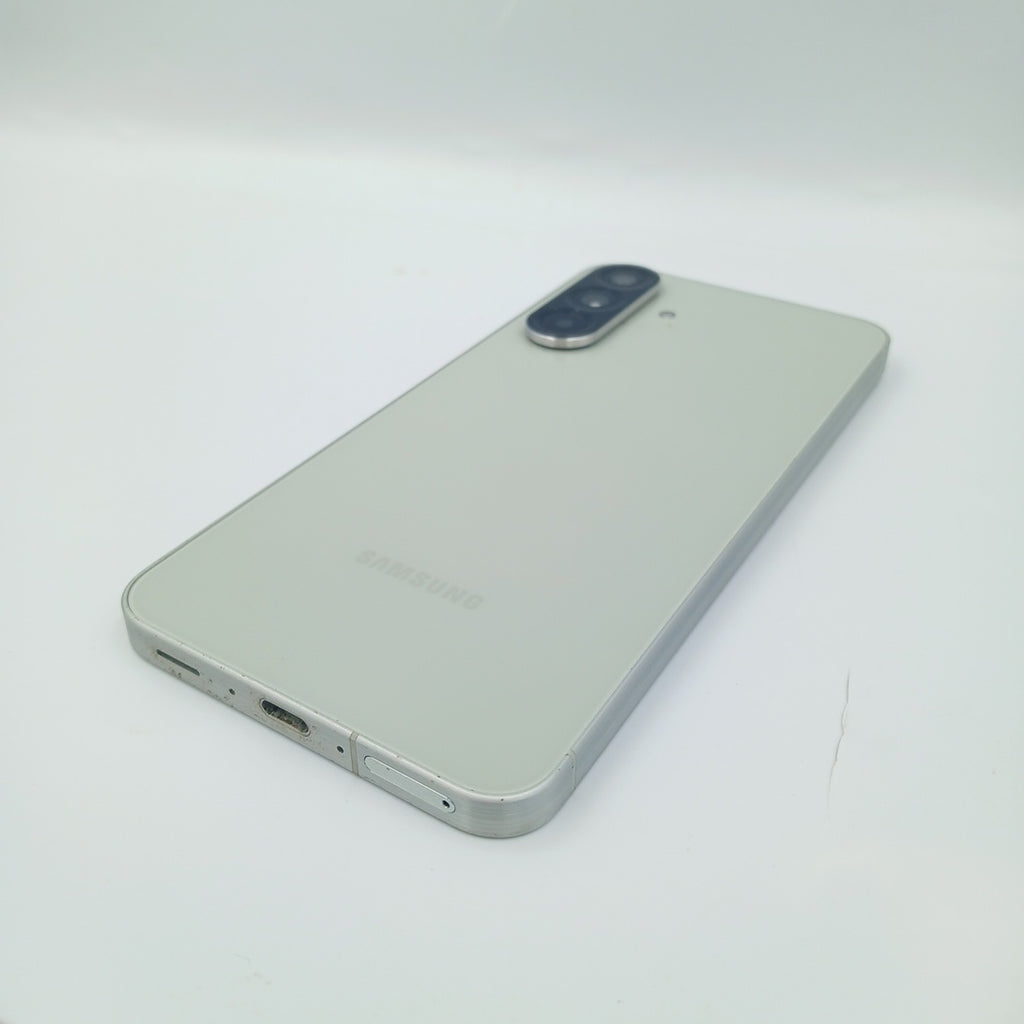 CELULAR SAMSUNG GALAXY A56 SM-A566E (2025) 256 GB 8 GB RAM (SEMINUEVO)