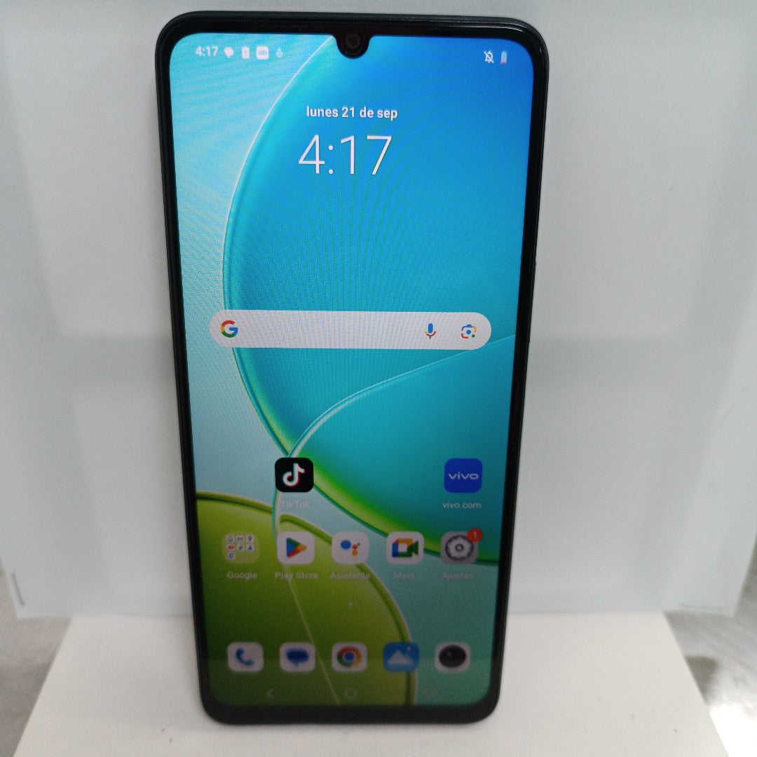CELULAR VIVO Y04 V2430 (2025) 256 GB 4 GB RAM (SEMINUEVO)
