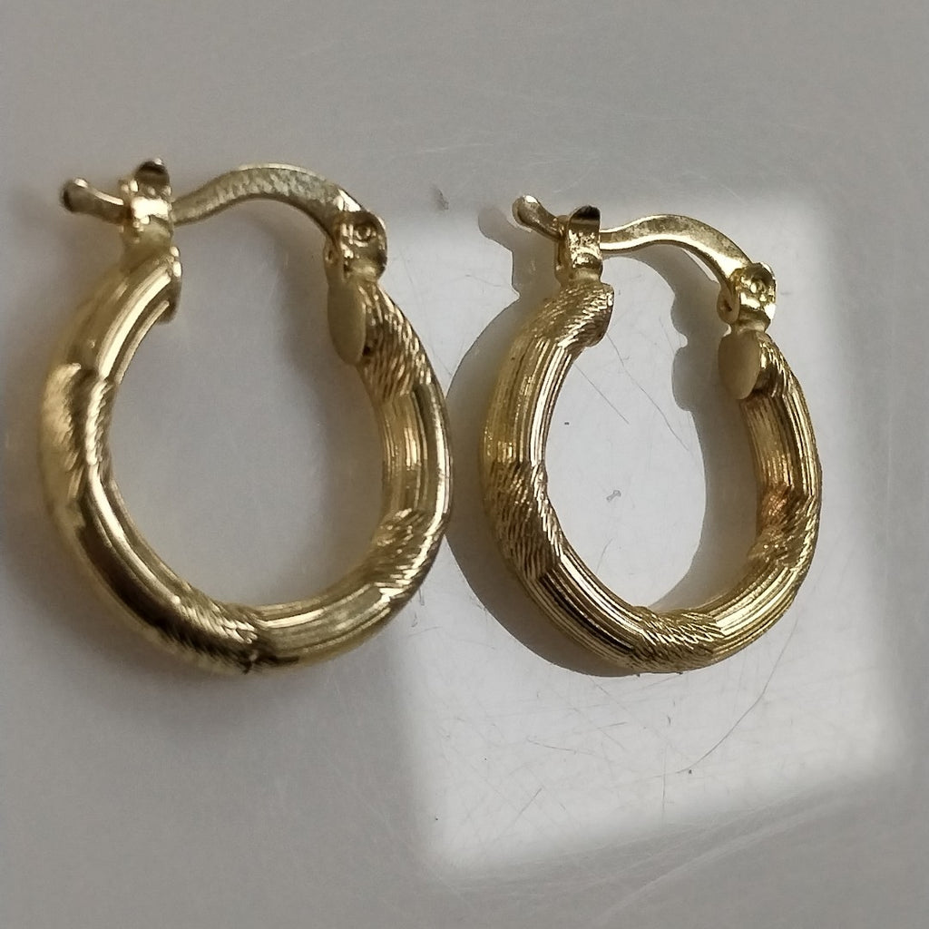 ARETES TEJIDO ARRACADAS CON DISEÑO 14K 2.6 GR (NUEVO)