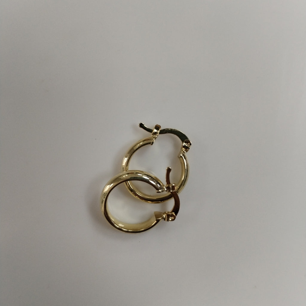 ARETES ARRACADA LISA 14K 1.6 GR (NUEVO)