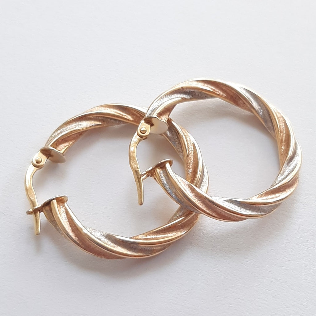 ARRACADAS PAR ORO 14 K 2.6 GRMS (SEMINUEVO)