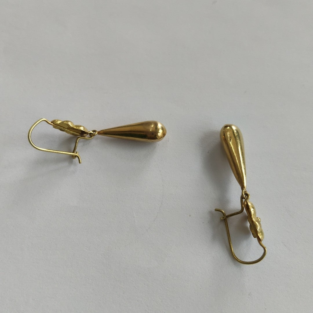ARETES PAR ORO 18 K 2.3 GRMS (SEMINUEVO)