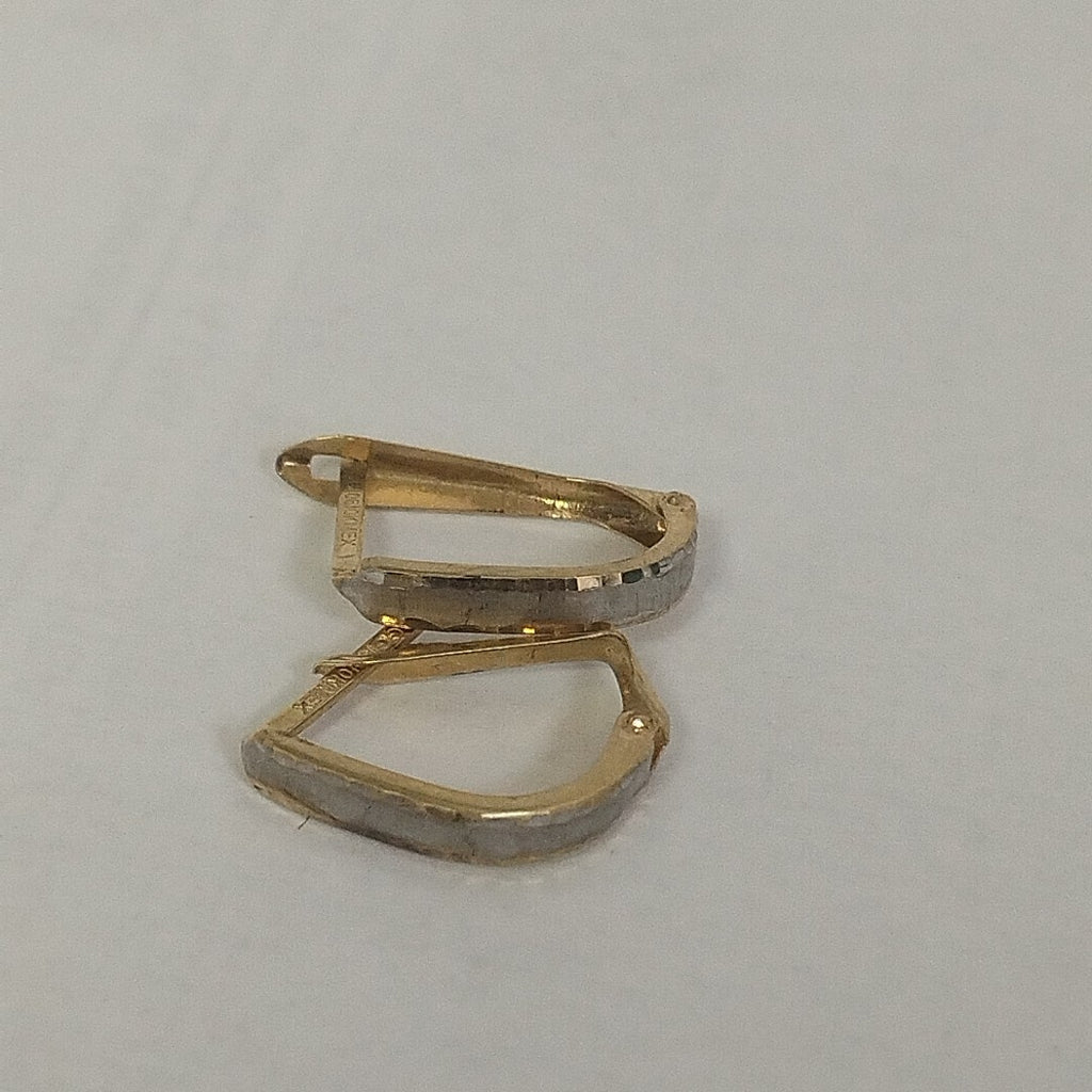 ARETES PAR ORO 10 K 0.7 GRMS (SEMINUEVO)