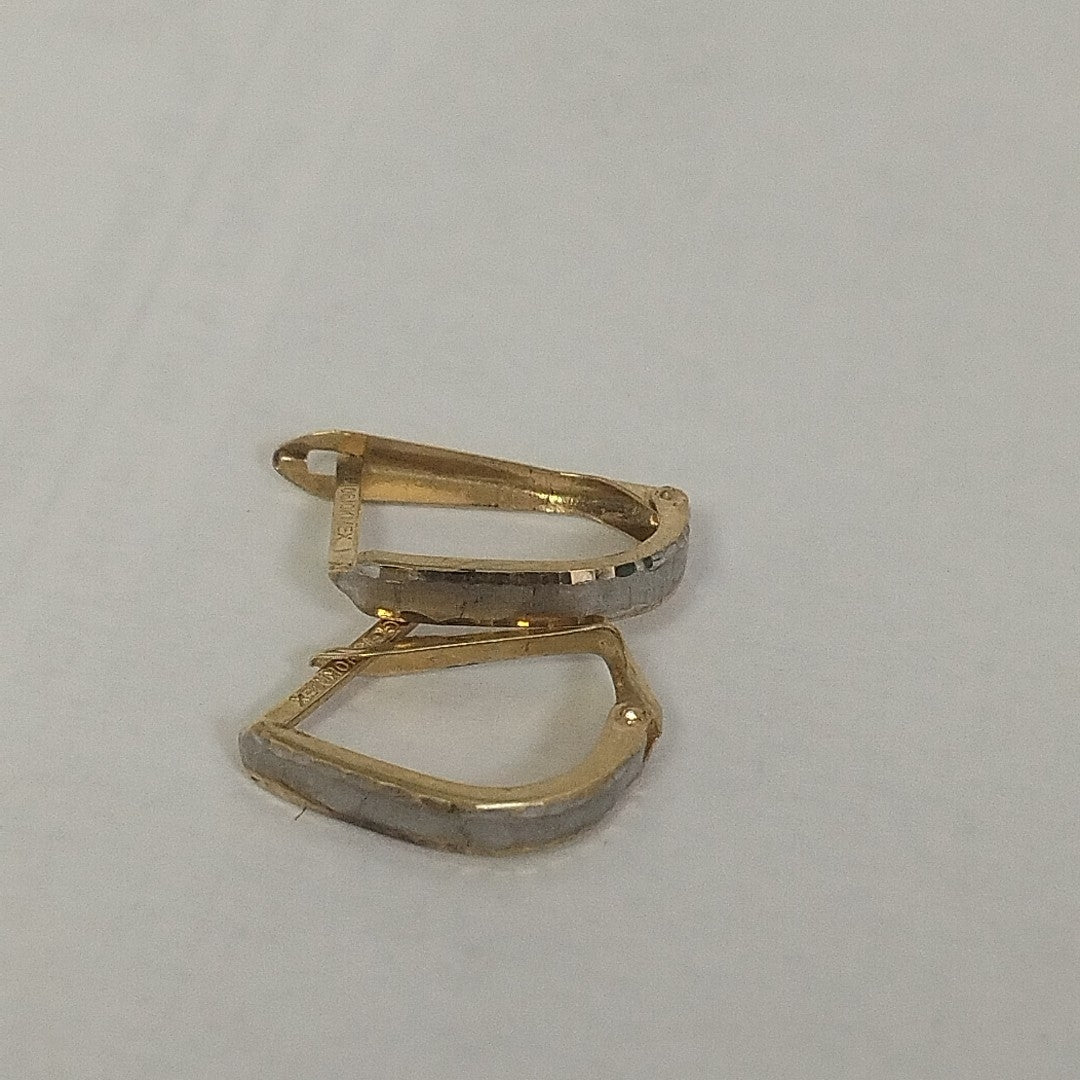 ARETES PAR ORO 10 K 0.7 GRMS (SEMINUEVO)