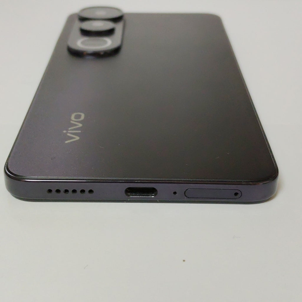 CELULAR VIVO V50 LITE 5G V2440 (2025) 256 GB 12 GB RAM (SEMINUEVO)