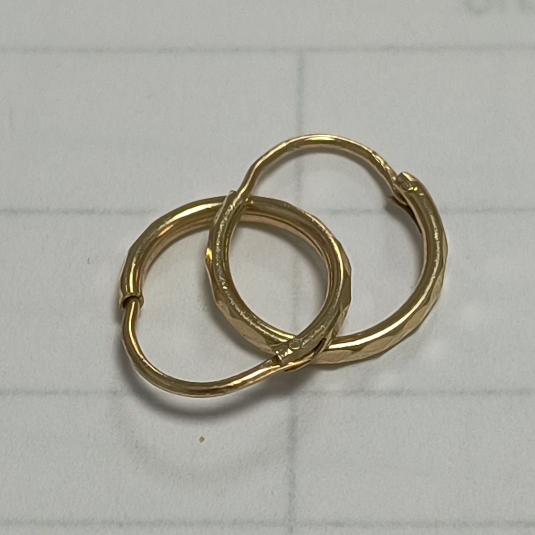 ARRACADAS PAR ORO 14 K 0,60 GRMS (SEMINUEVO)
