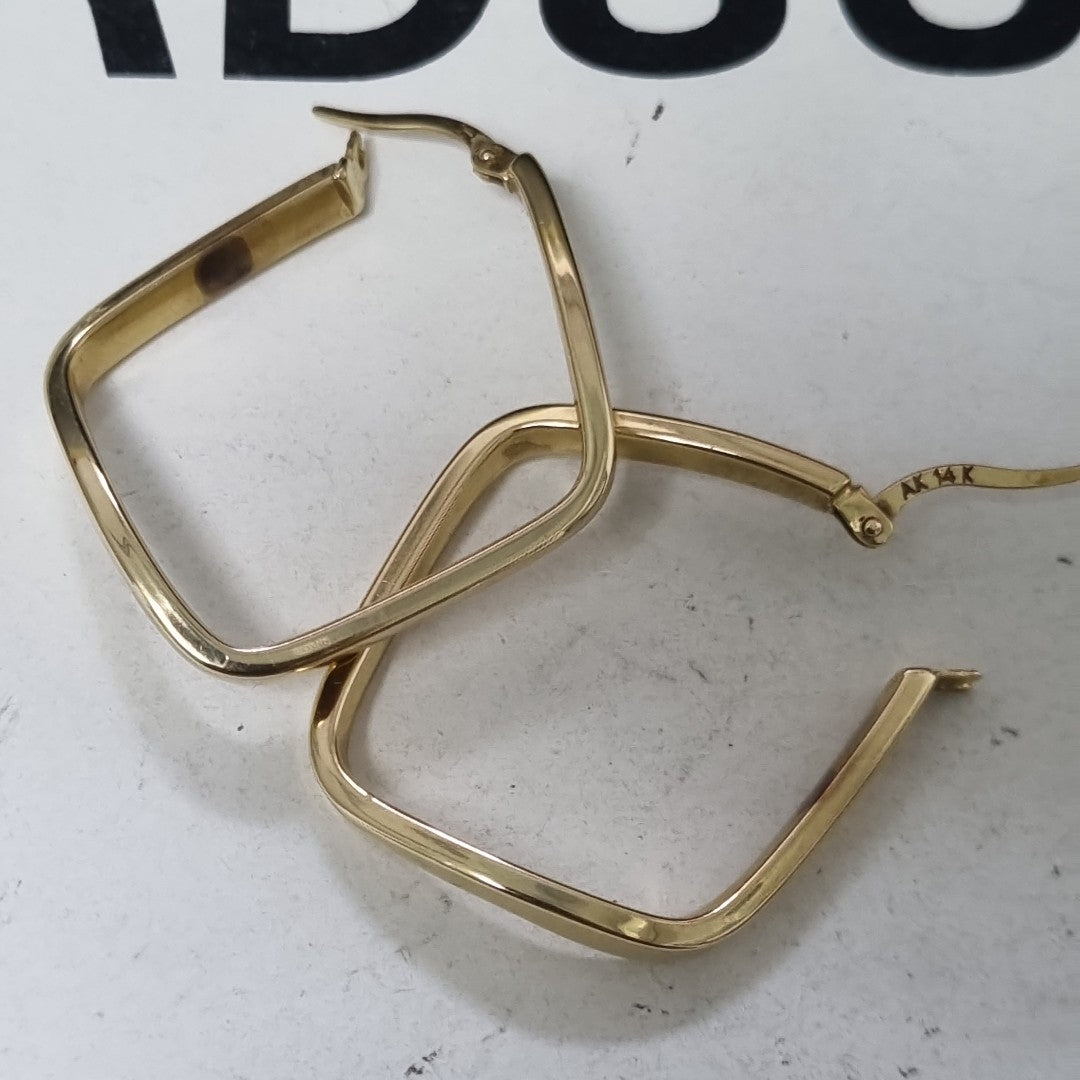 ARRACADAS PAR ORO 14 K 3.6 GRMS (SEMINUEVO)