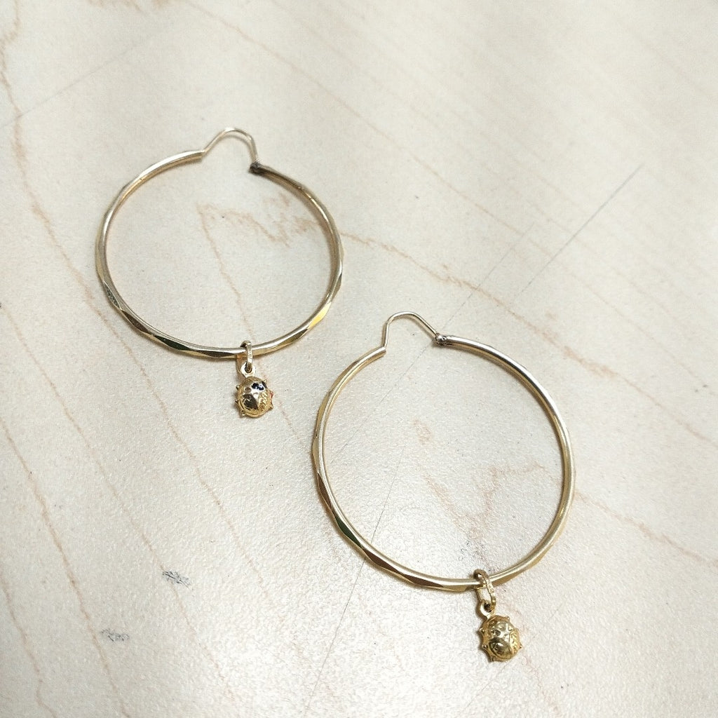 ARRACADAS PAR ORO 14 K 3.6 GRMS (SEMINUEVO)