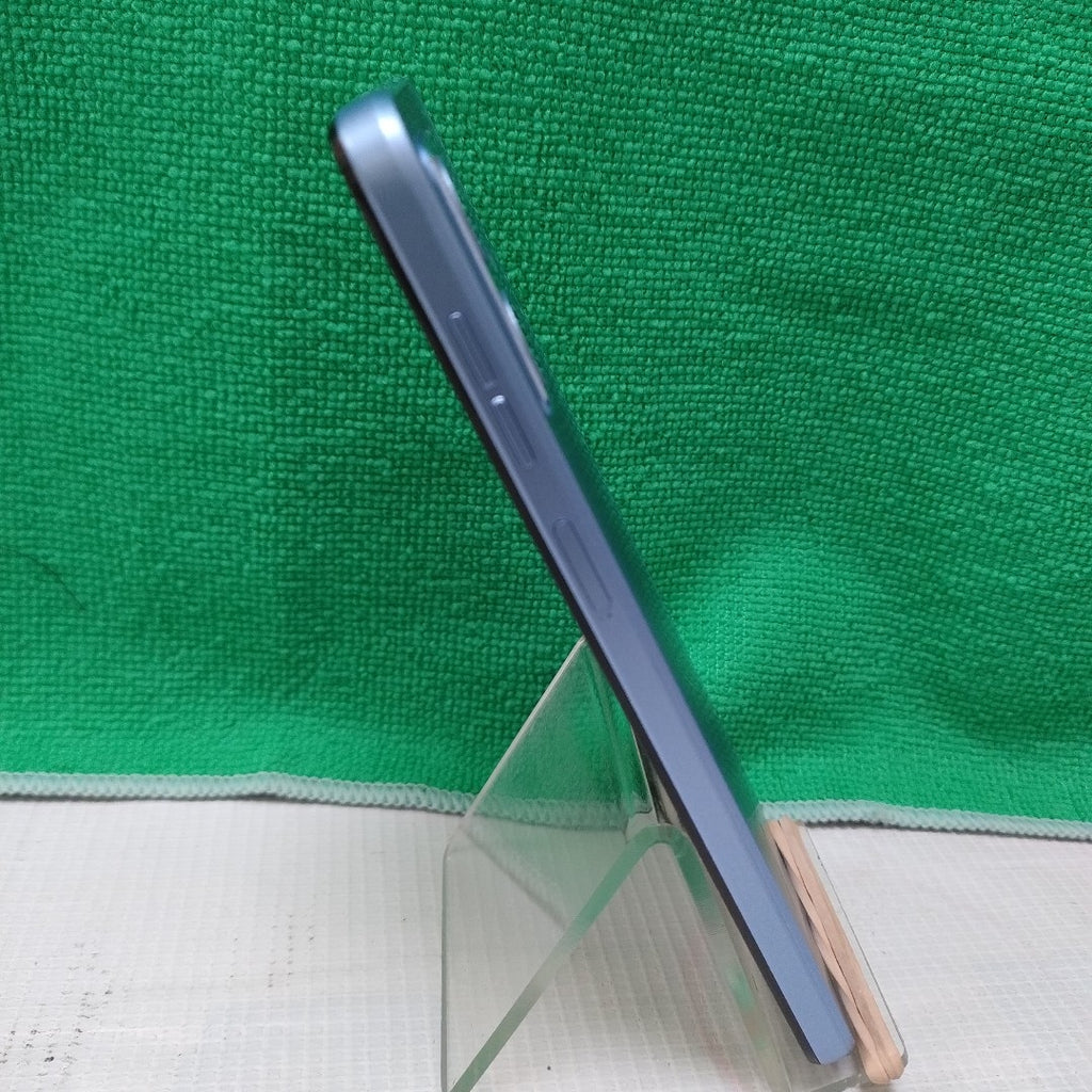 CELULAR MOTOROLA MOTO G54 5G XT2343-1 (2023) 256 GB 8 GB RAM (SEMINUEVO)