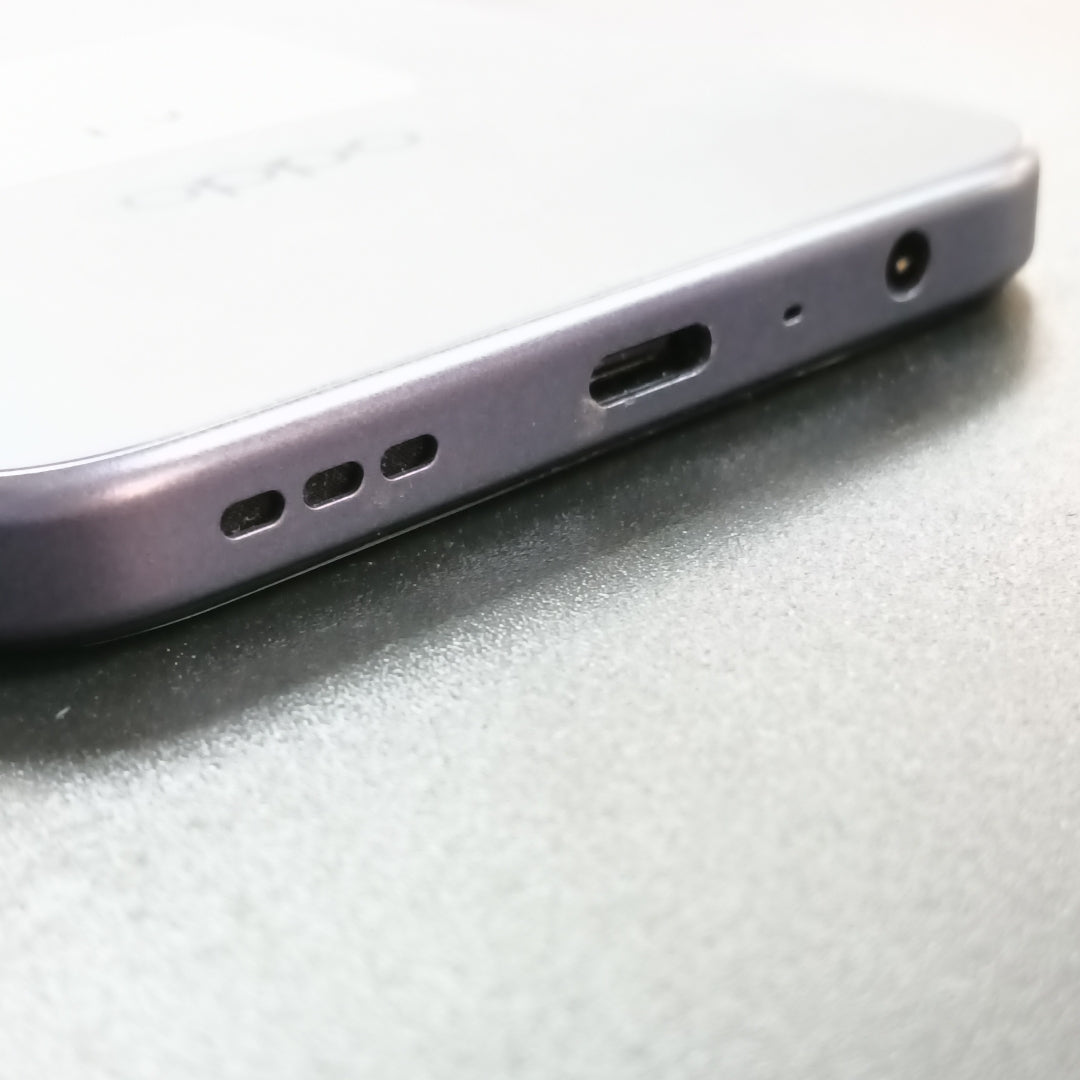CELULAR OPPO A6X CPH2819 (2025) 128 GB 4 GB RAM (SEMINUEVO)