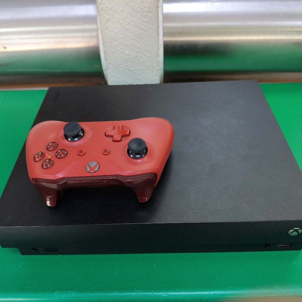 CONSOLA DE VIDEOJUEGO MICROSOFT XBOX ONE X 1 TB (SEMINUEVO)