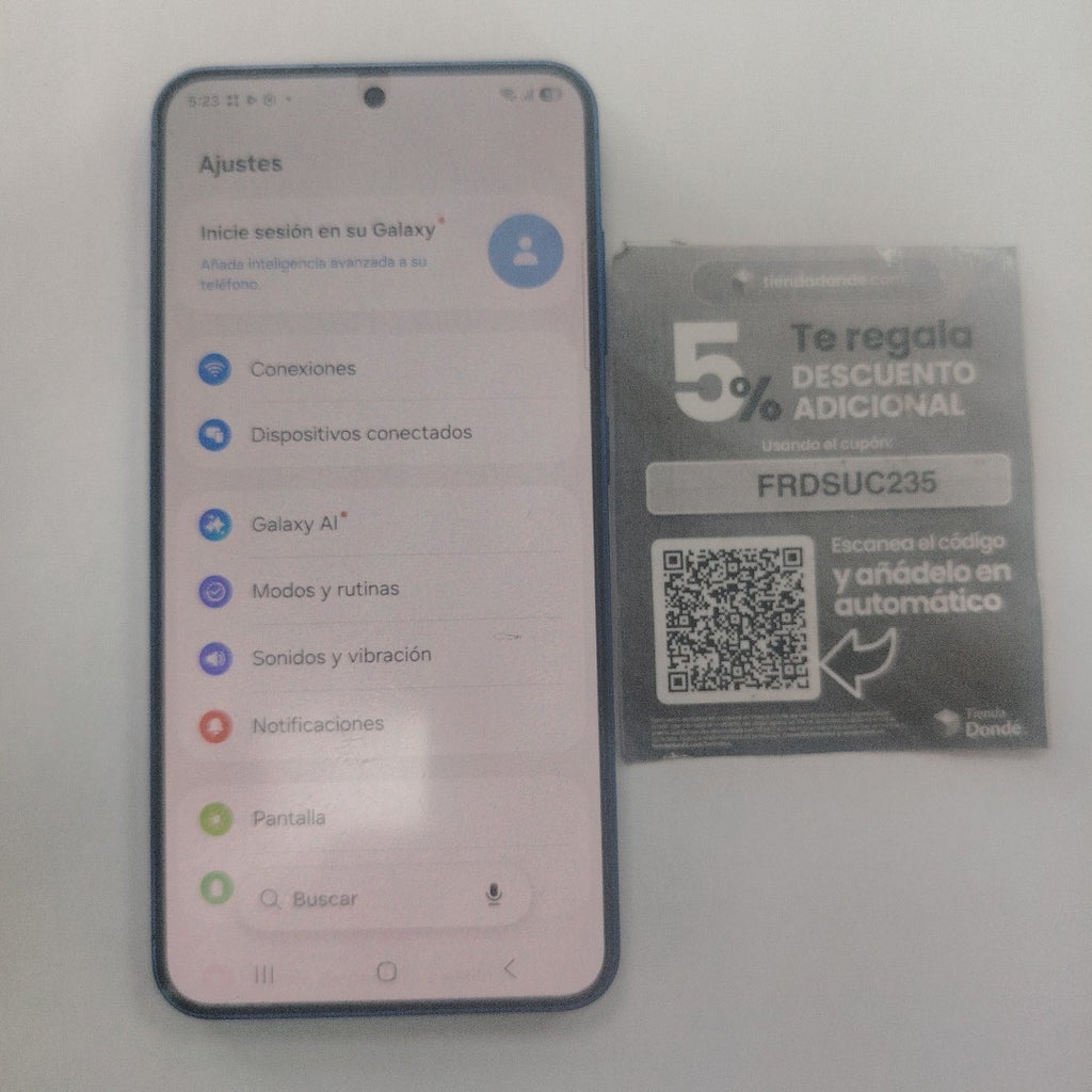 CELULAR SAMSUNG GALAXY S25 SM-S931B (2025) 256 GB 12 GB RAM (SEMINUEVO)
