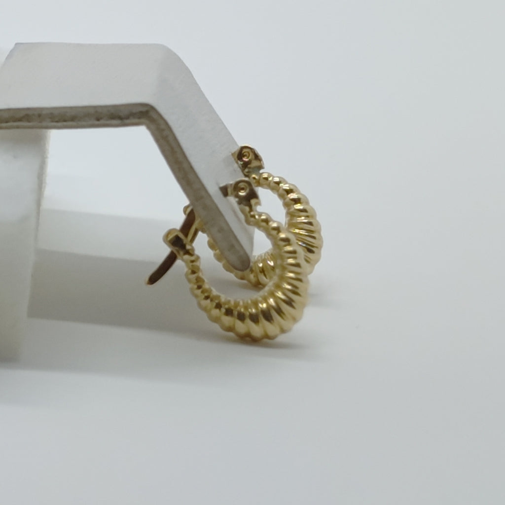 ARETES ARRACADA ESTRIADAS 14K 1.1 GR (NUEVO)