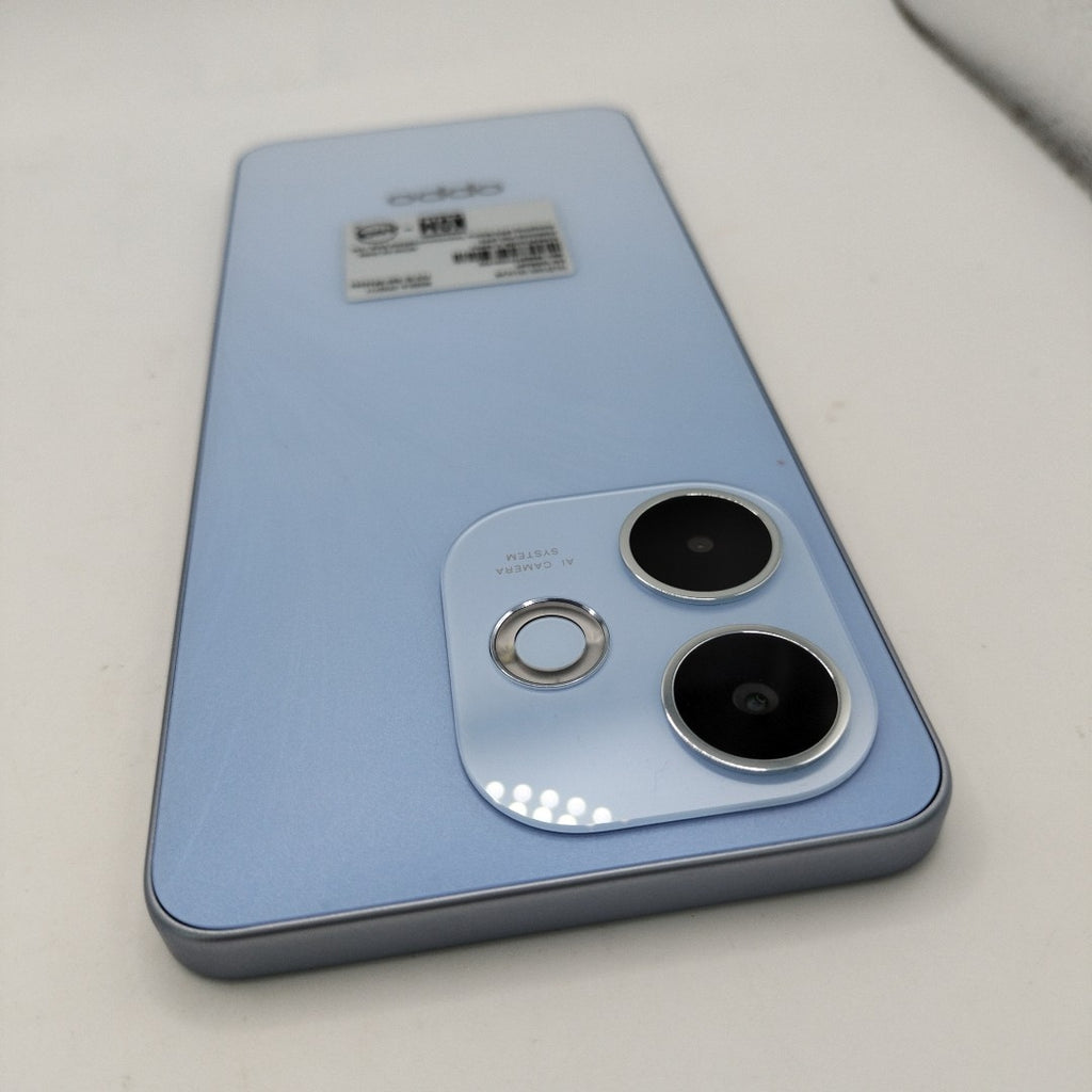 CELULAR OPPO A5 PRO CPH2711 (2025) 256 GB 8 GB RAM (SEMINUEVO)