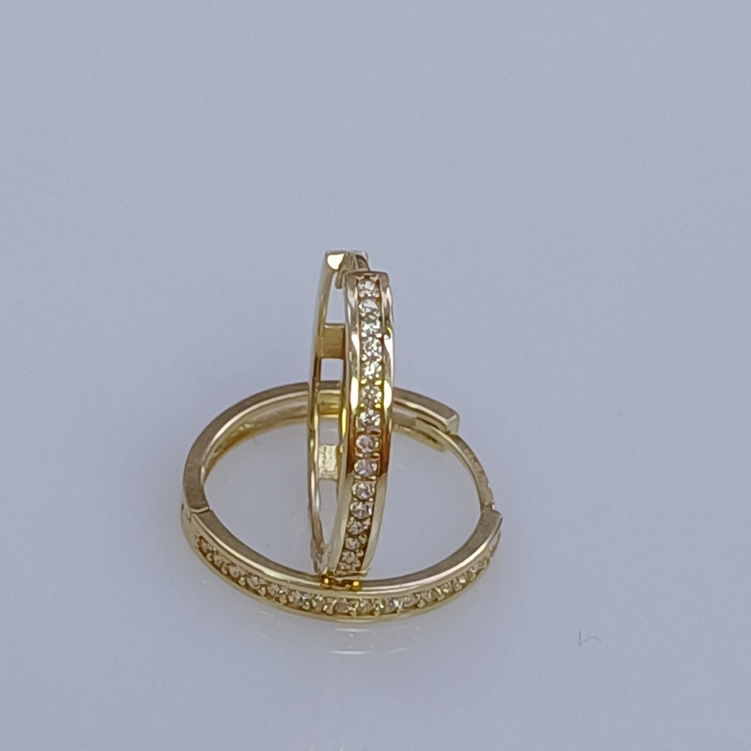HUGGIES ORO 14K 1.6 (NUEVO)