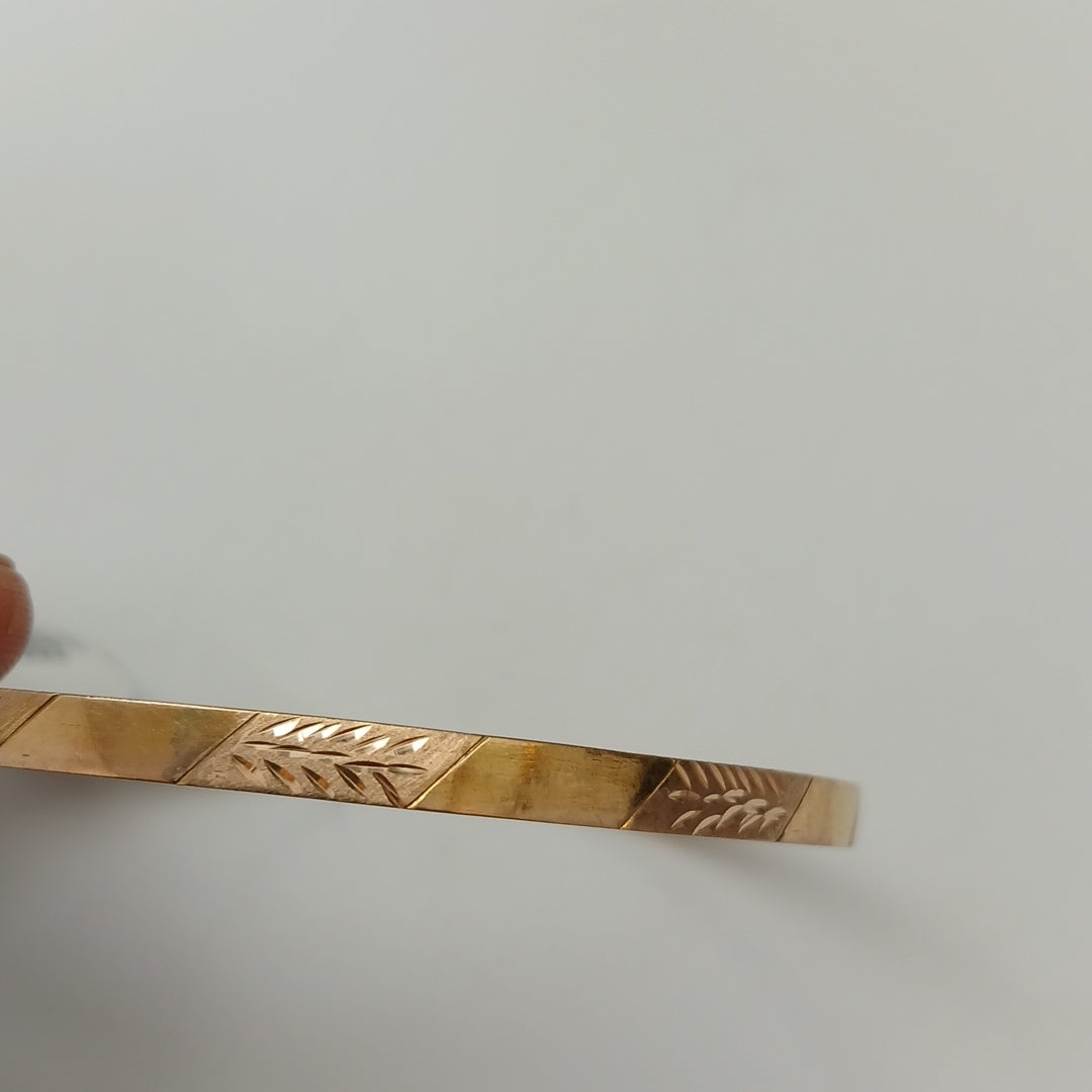 PULSERA RIGIDA ORO 10 K 4.6 GRMS (SEMINUEVO)