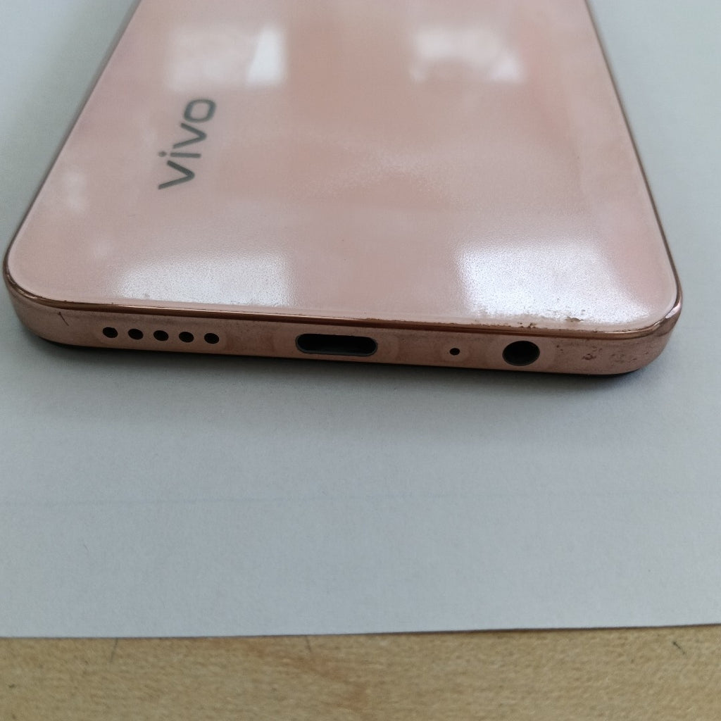 CELULAR VIVO Y28 V2352 256 GB 8 GB RAM (SEMINUEVO)