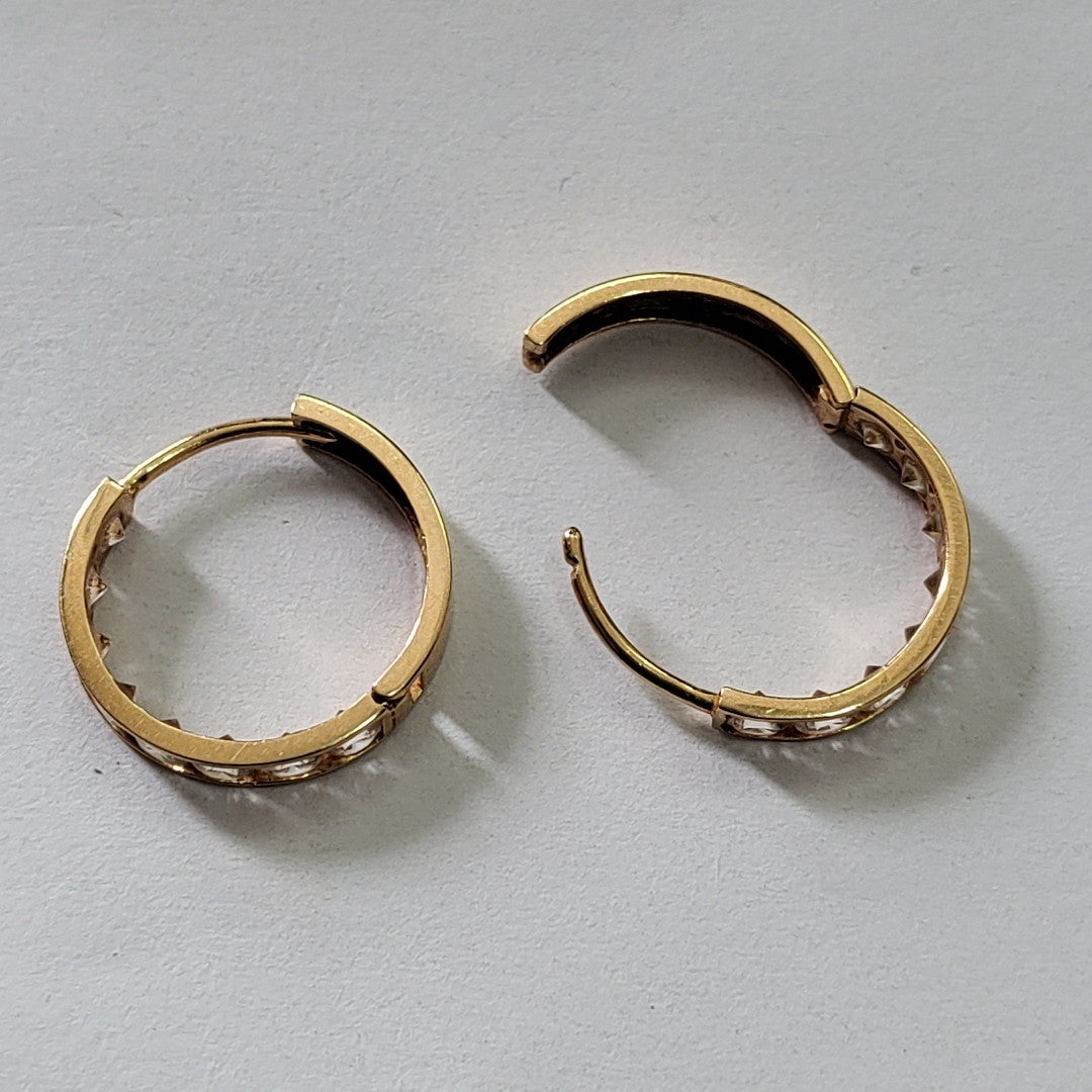 ARRACADAS PAR ORO 14 K 1.7 GRMS (SEMINUEVO)