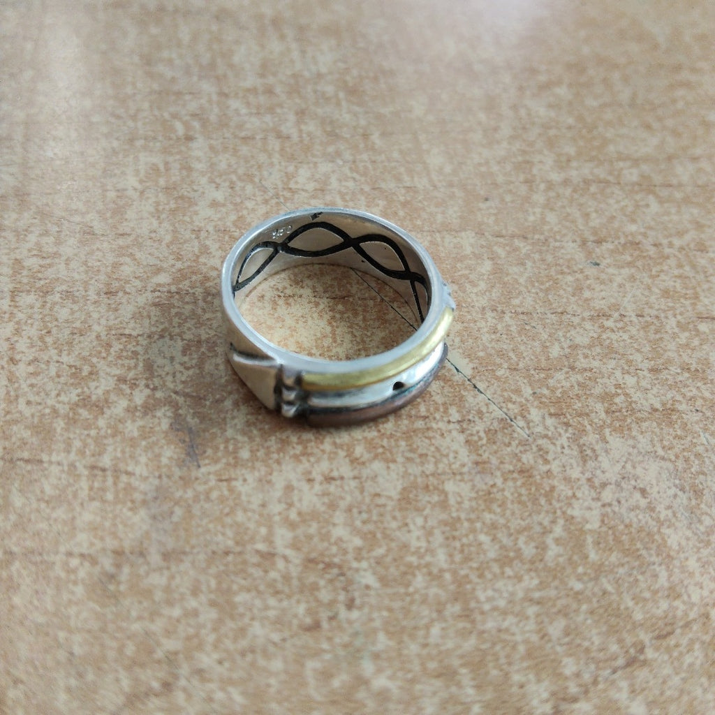 ANILLO PLATA 5.6 GRMS (SEMINUEVO)