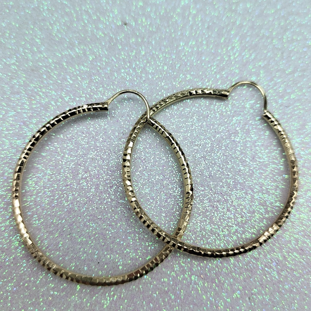 ARRACADAS PAR ORO 14 K 4.2 GRMS (SEMINUEVO)