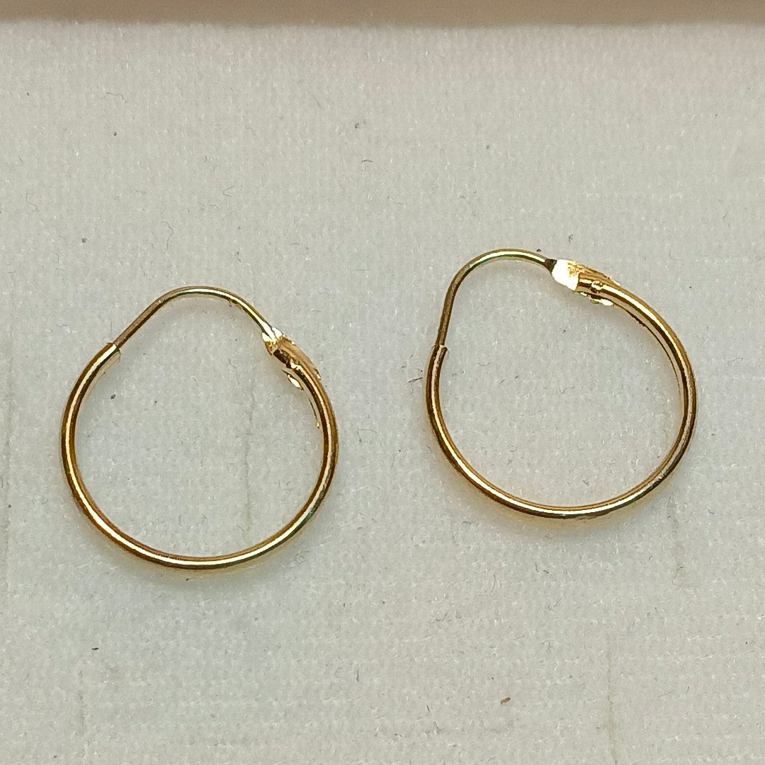 ARRACADAS PAR ORO 10 K 0.8 GRMS (SEMINUEVO)