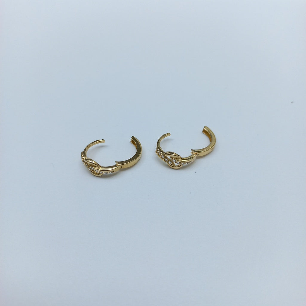 HUGGIES ORO 14K 1.4 (NUEVO)