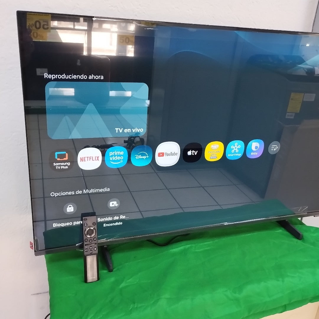 PANTALLA SAMSUNG UN43U8200HF (2026) 43" LED 4K (SEMINUEVO)