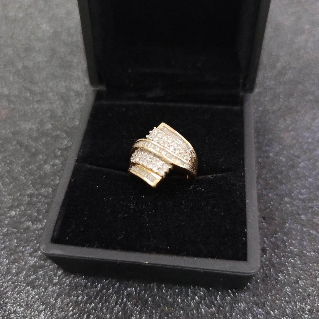 ANILLO ORO 10 K 4,60 GRMS (SEMINUEVO)