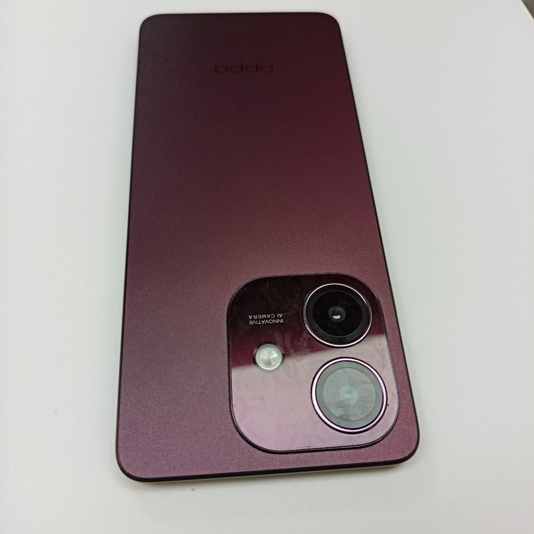 CELULAR OPPO A40 CPH2669 (2024) 256 GB 4 GB RAM (SEMINUEVO)