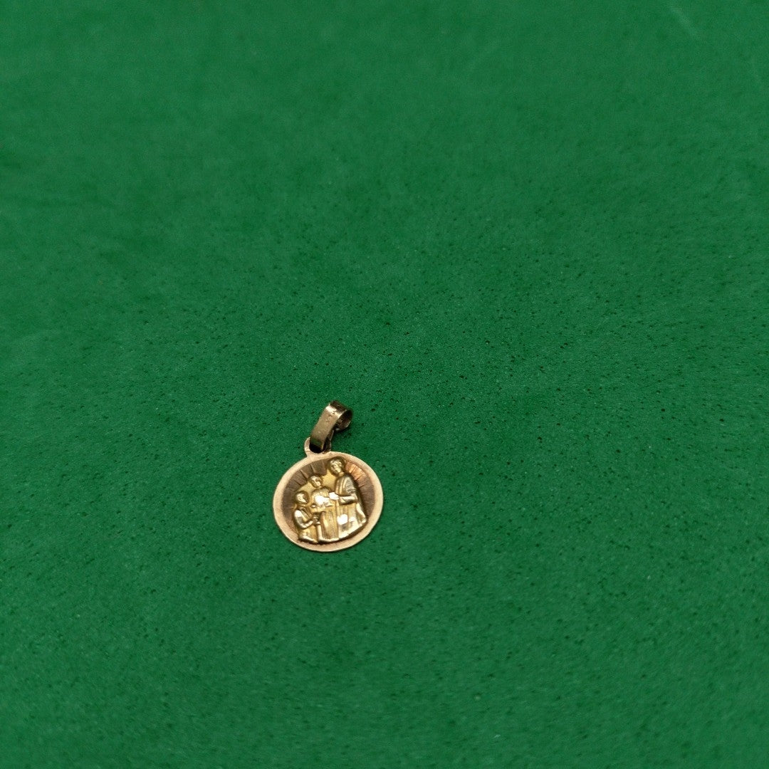 DIJE ORO 10 K 0.7 GRMS (SEMINUEVO)