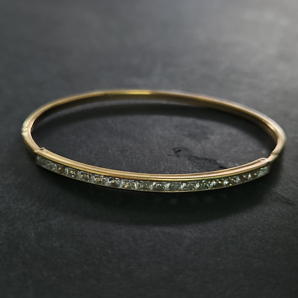 PULSERA RIGIDA ORO 10 K 4 GRMS (SEMINUEVO)