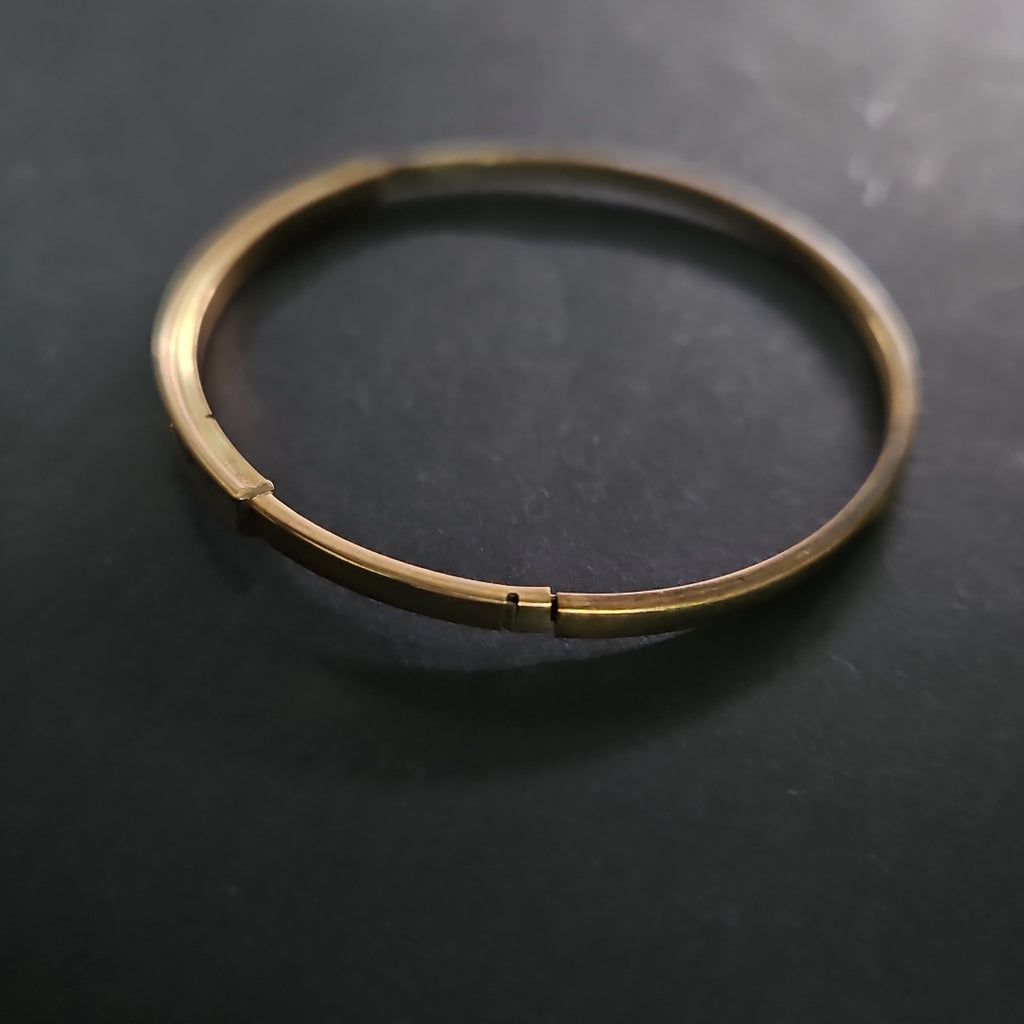 PULSERA RIGIDA ORO 10 K 3.9 GRMS (SEMINUEVO)