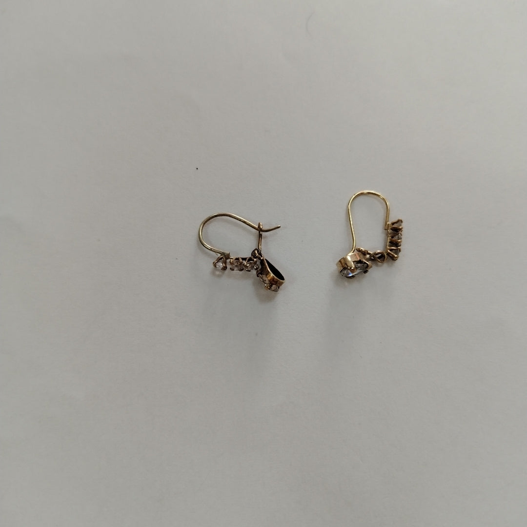 ARETES PAR ORO 8 K 1.1 GRMS (SEMINUEVO)