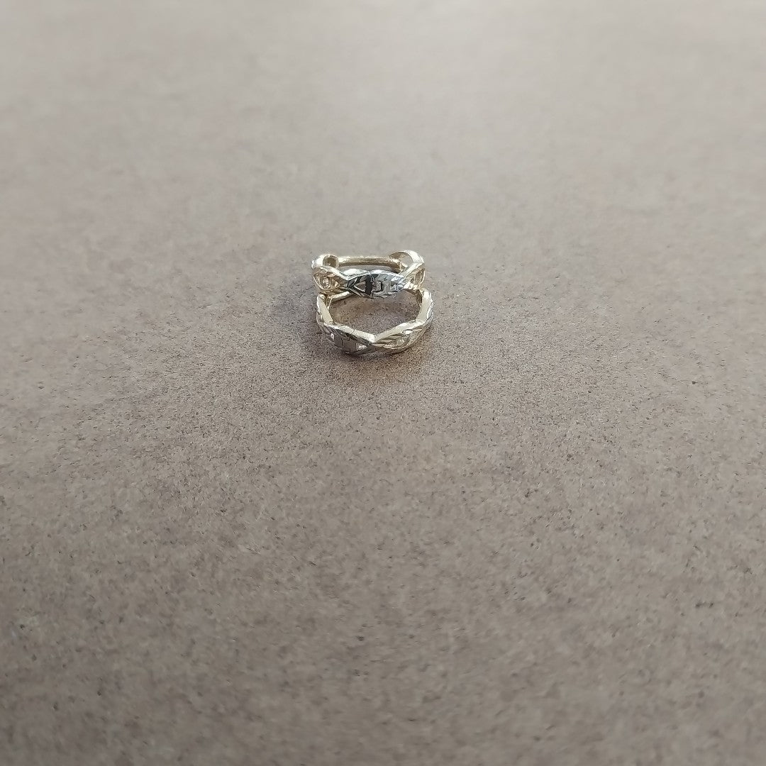 HUGGIES ORO 14K 1.6 (NUEVO)