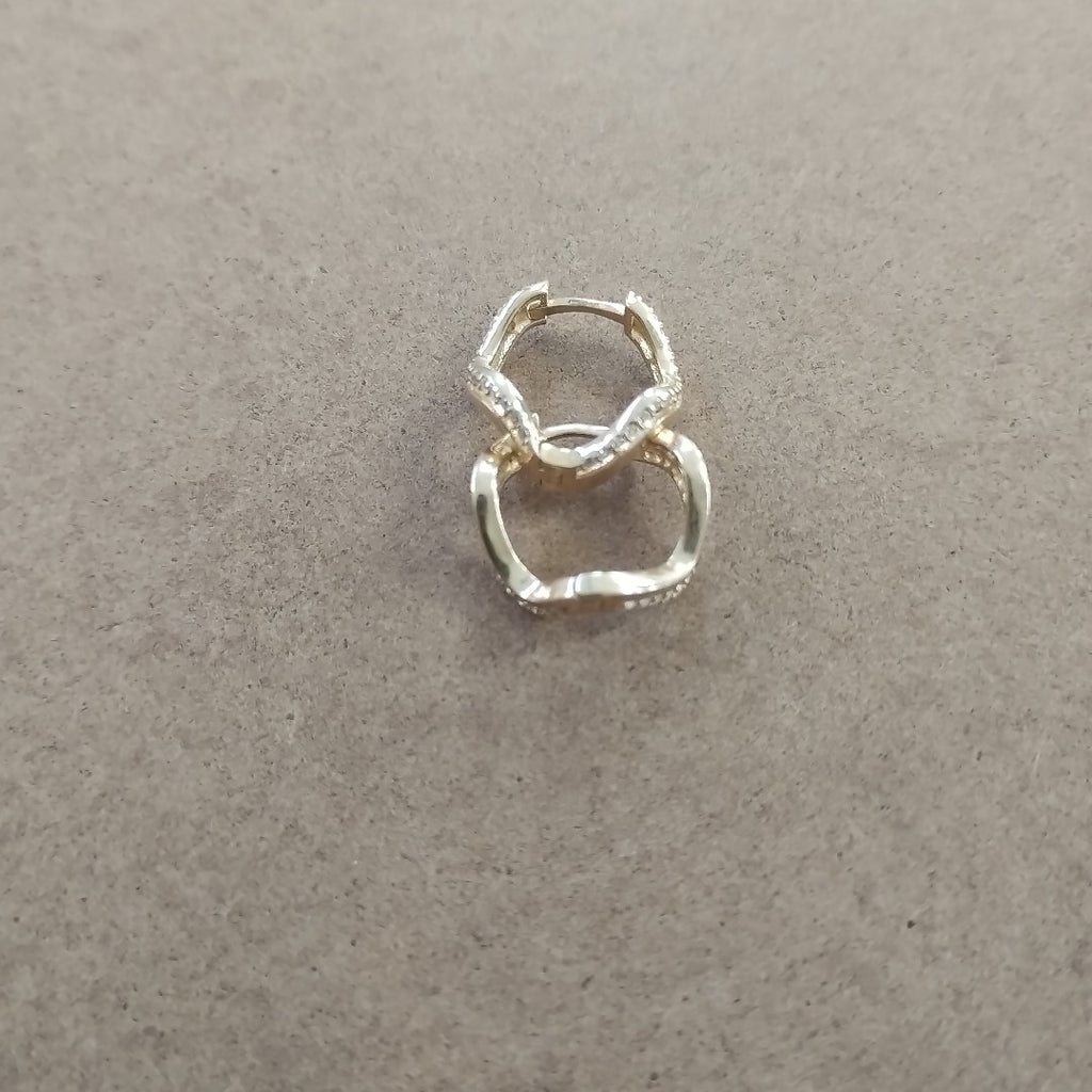 HUGGIES ORO 14K 2.6 (NUEVO)