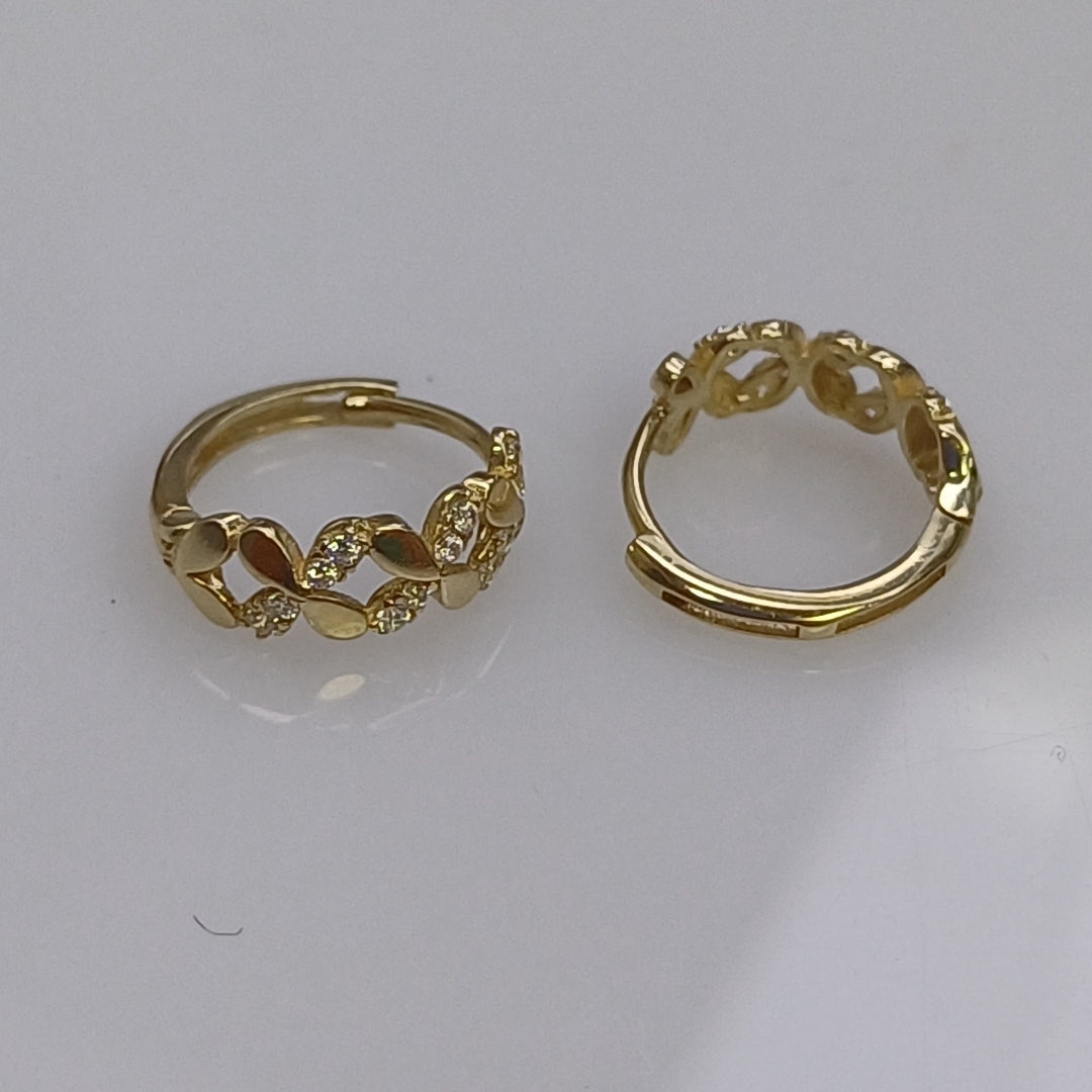 HUGGIES ORO 14K 1.4 (NUEVO)