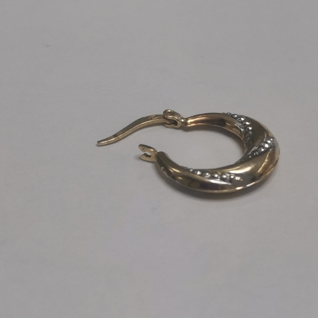 ARRACADAS PAR ORO 14 K 1.3 GRMS (SEMINUEVO)