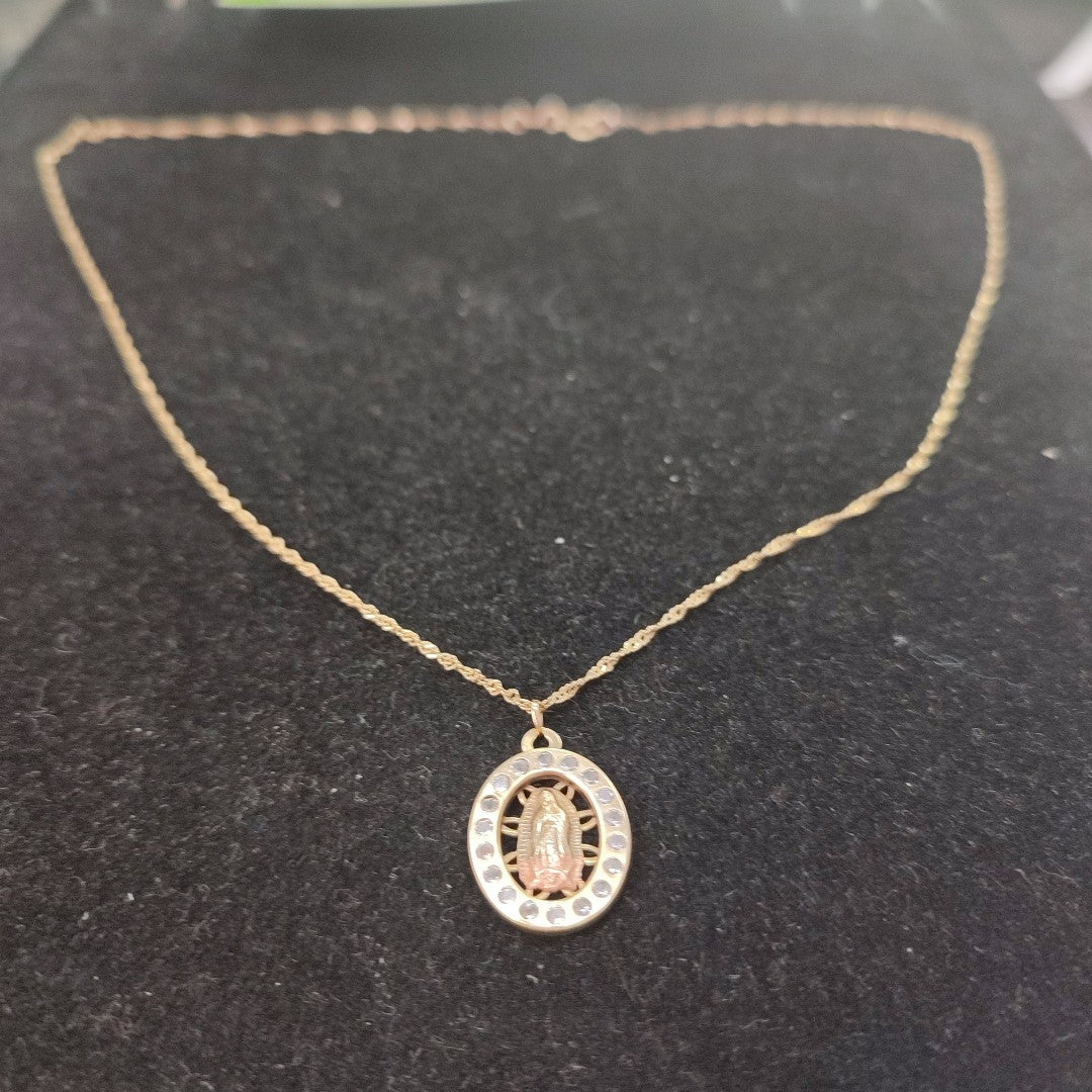 CADENA, DIJE ORO 10 K 2 GRMS (SEMINUEVO)